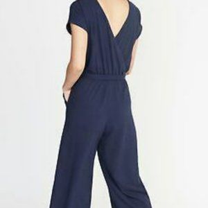 V-Neck Tie Jumpsuit